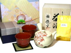Trailing Rose Tea Set 
