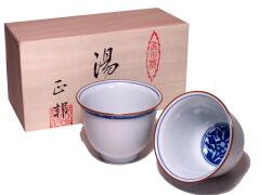 Karakusa Arita Yaki