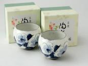 Camellia Tama-Yunomi (handcrafted Teacup: pair) Camellia Tama-Yunomi (handcrafted Teacup: pair)
