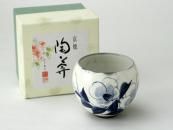 Camellia Tama-Yunomi (handcrafted Teacup: 160ml) Camellia Tama-Yunomi (handcrafted Teacup: 160ml)