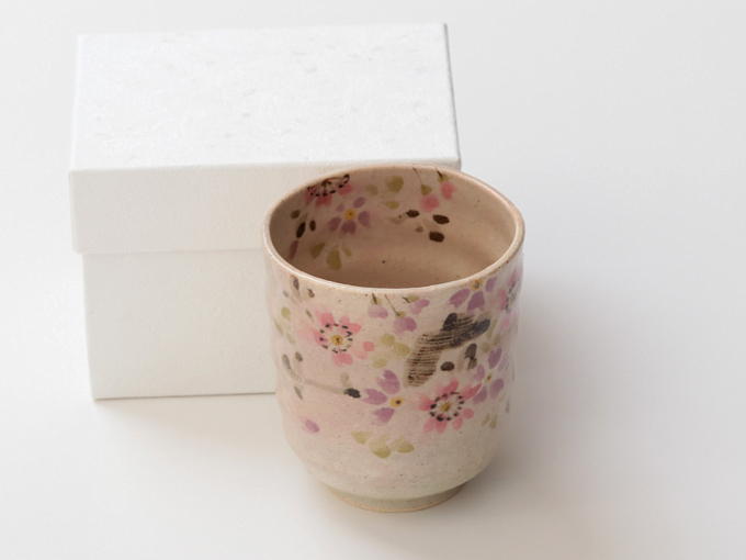 [Limited] HANA BIYORI (handcrafted Teacup: 200ml)