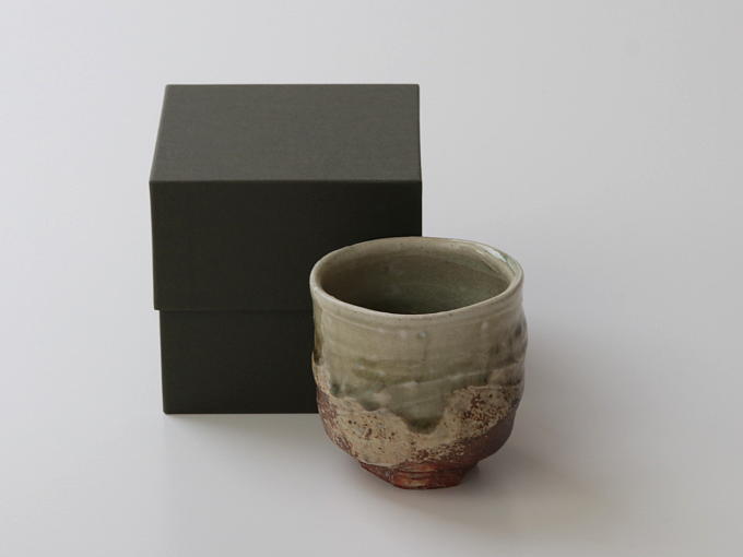 IGA HAIYU Yunomi (handcrafted Teacup: 230ml)