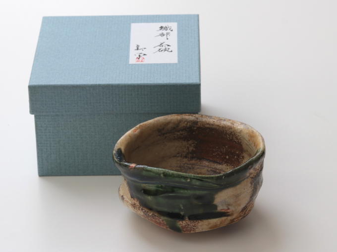 [Limited] ORIBE CHAWAN (handcrafted Matcha Bowl)