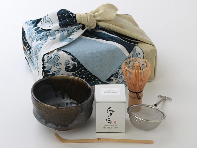 [New] FUROSHIKI Gift Starter Set - CHIRIMEN NAMIURA pattern