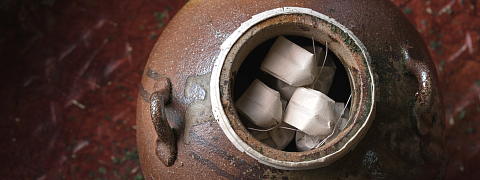 Traditional Storage for the Ceremony (Efforts for Kuradashi Matcha)